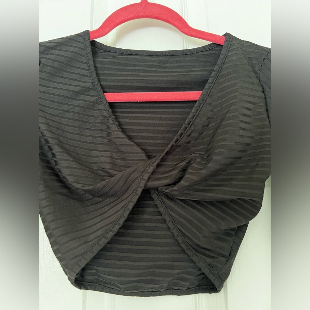 Long sleeve cross front crop top